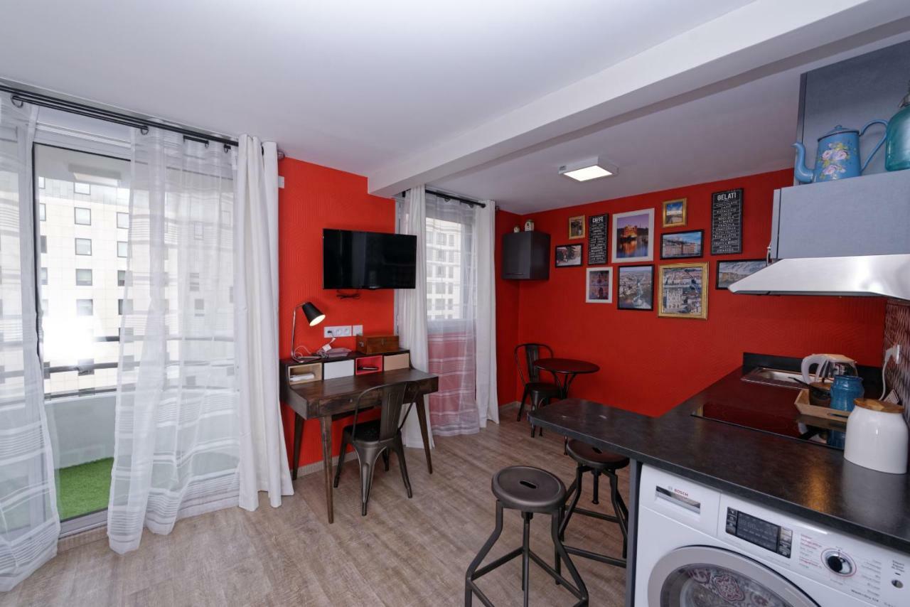 At Home In ליון מראה חיצוני תמונה
